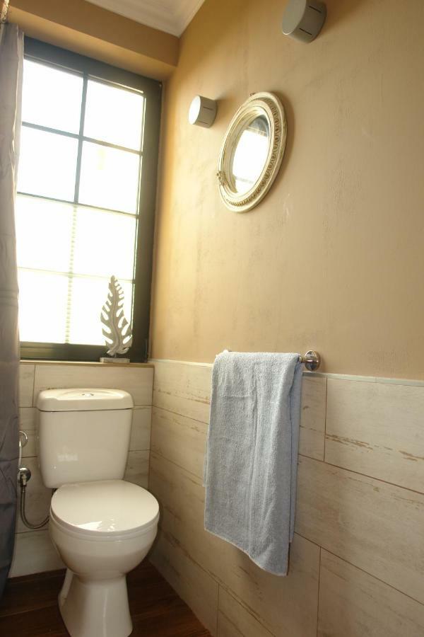 "Green Apartment" Close To Port & Center - Parking Patras Esterno foto